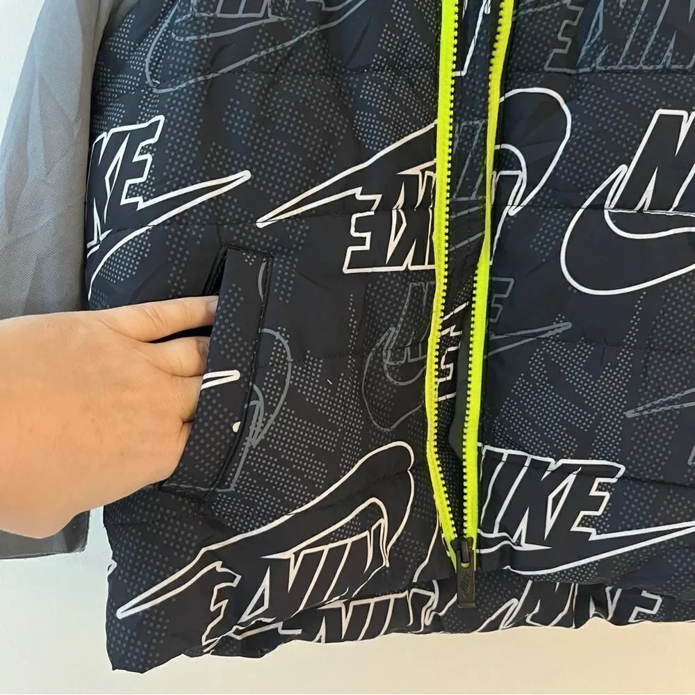 Nike boys logo